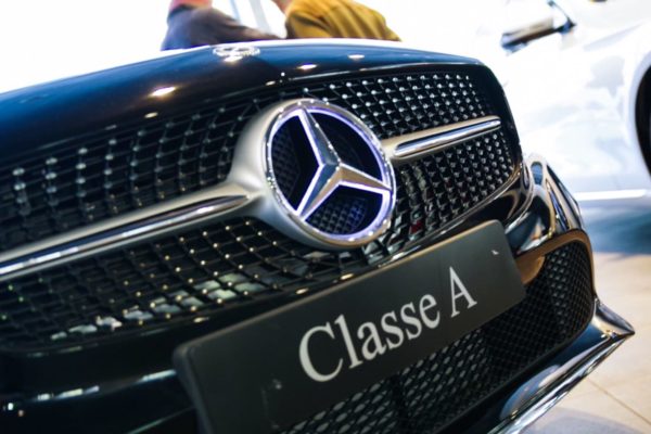 Autolica,  Concesionario Mercedes-Benz y smart  en Escocia con Travelface